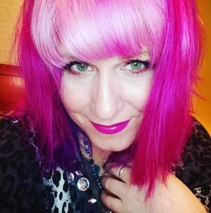 Meet your Posher, Alicia